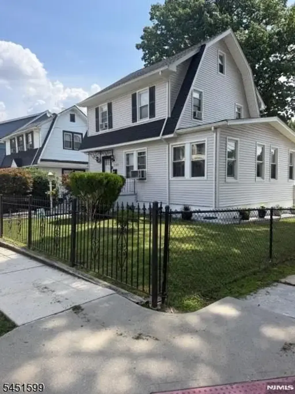 200-202 Lincoln Place, Irvington