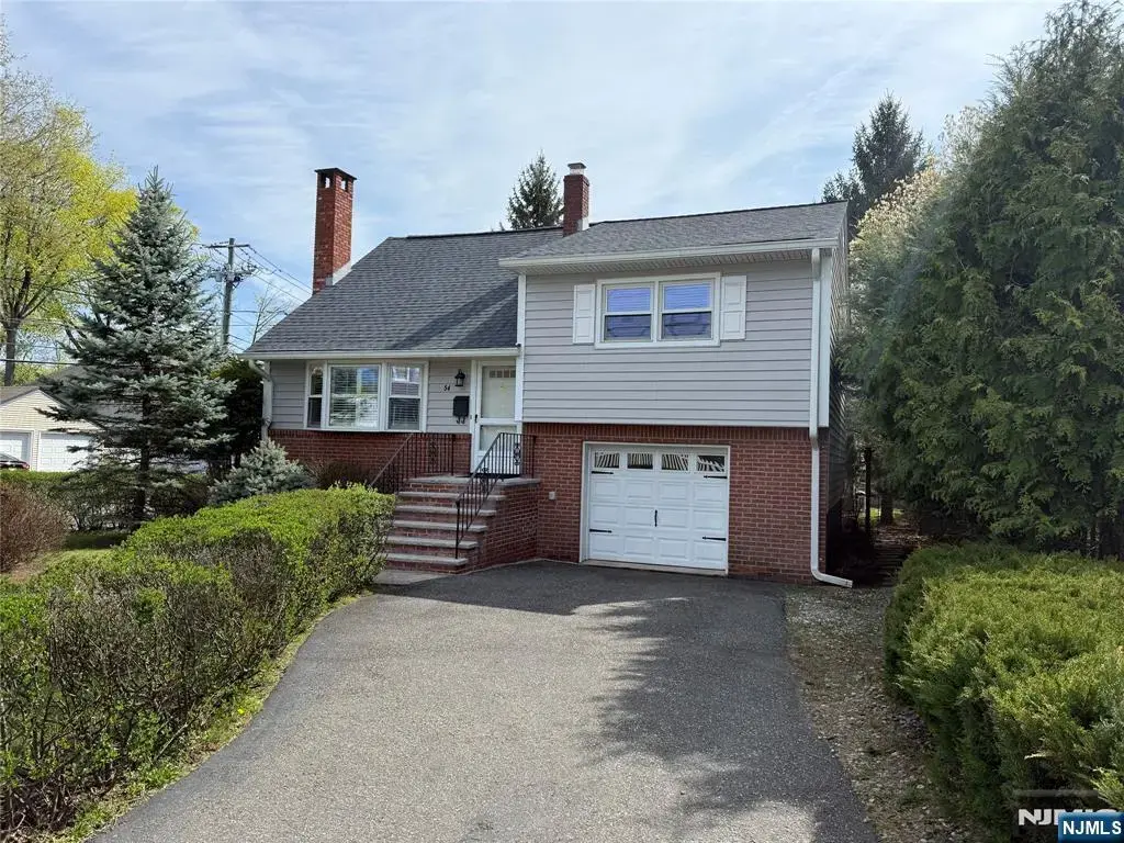 54 Central, Ramsey