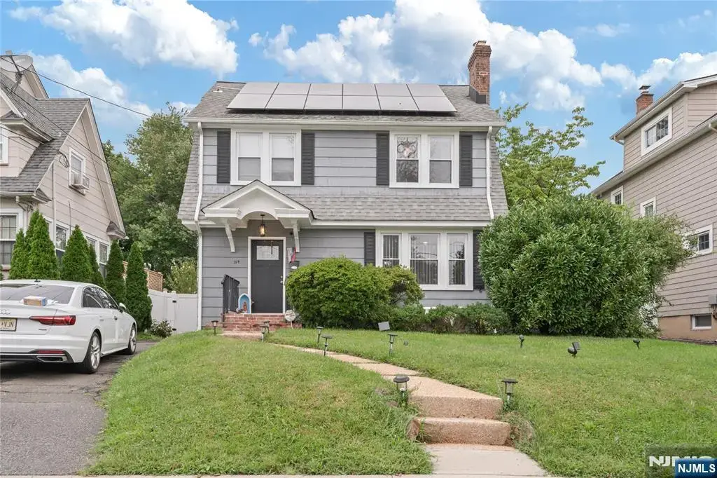 154 Sandford Avenue, North Plainfield