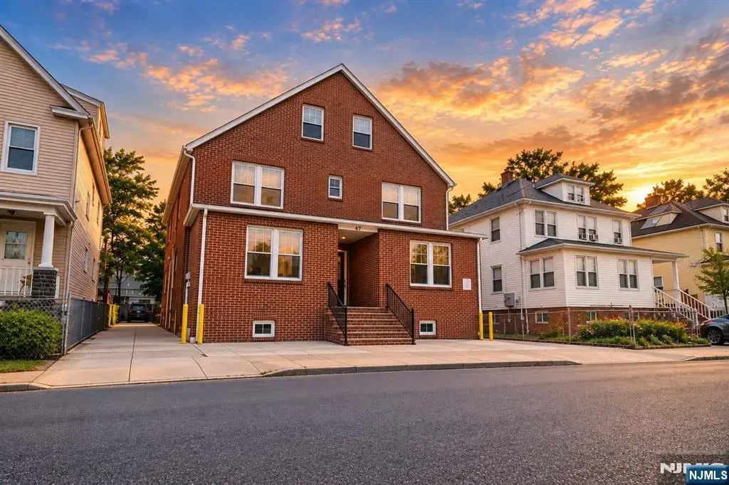 47 Campbell Avenue 1l, Hackensack