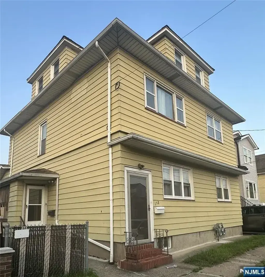 158 Main 1, Garfield