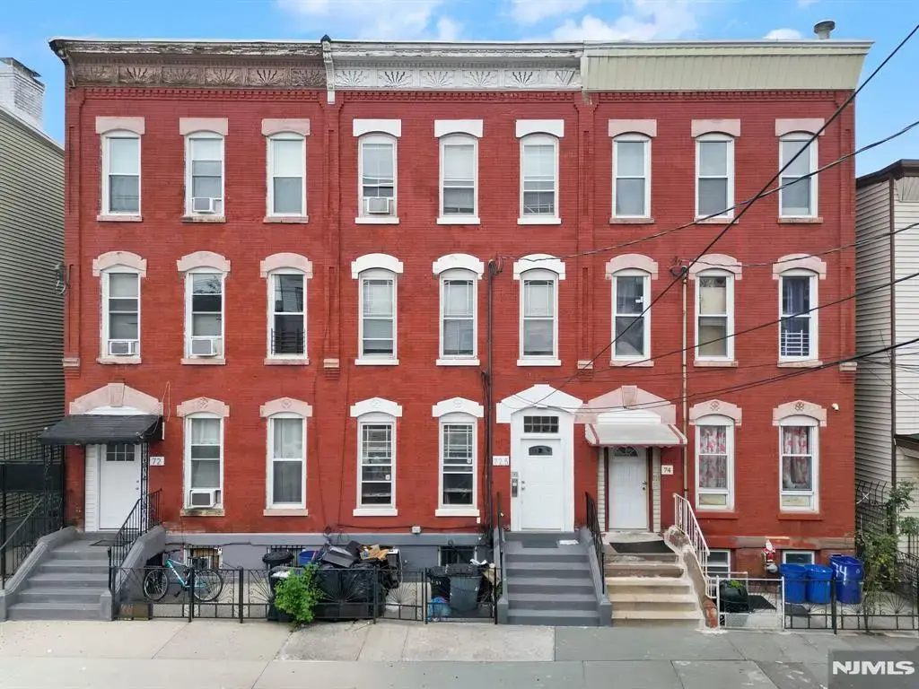 72 Columbia Street, Newark