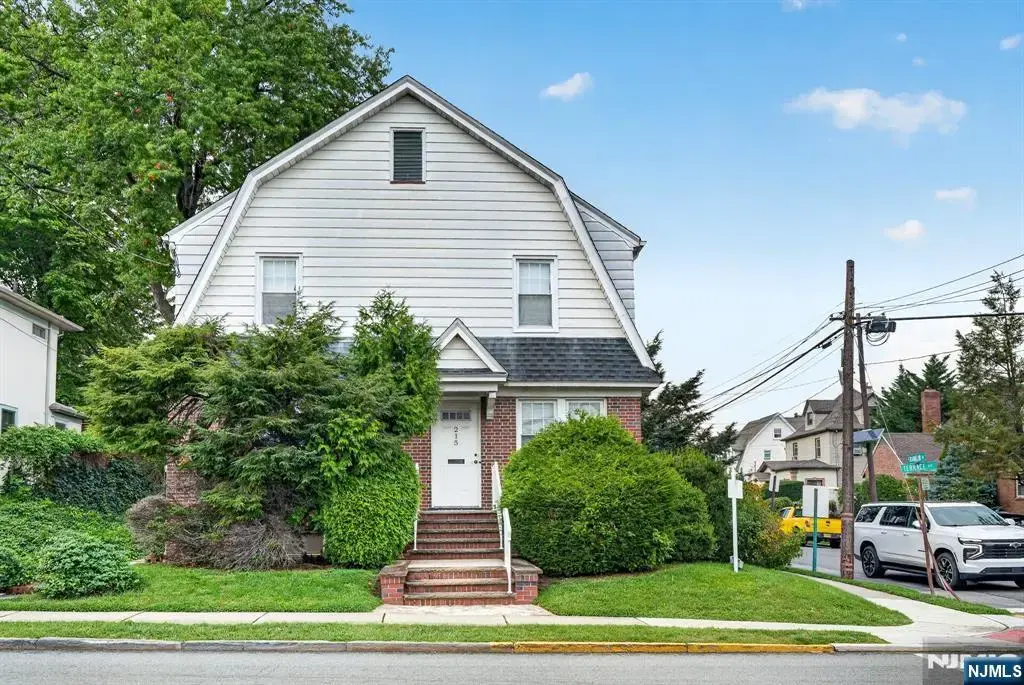 215 Terrace Avenue A, Hasbrouck Heights