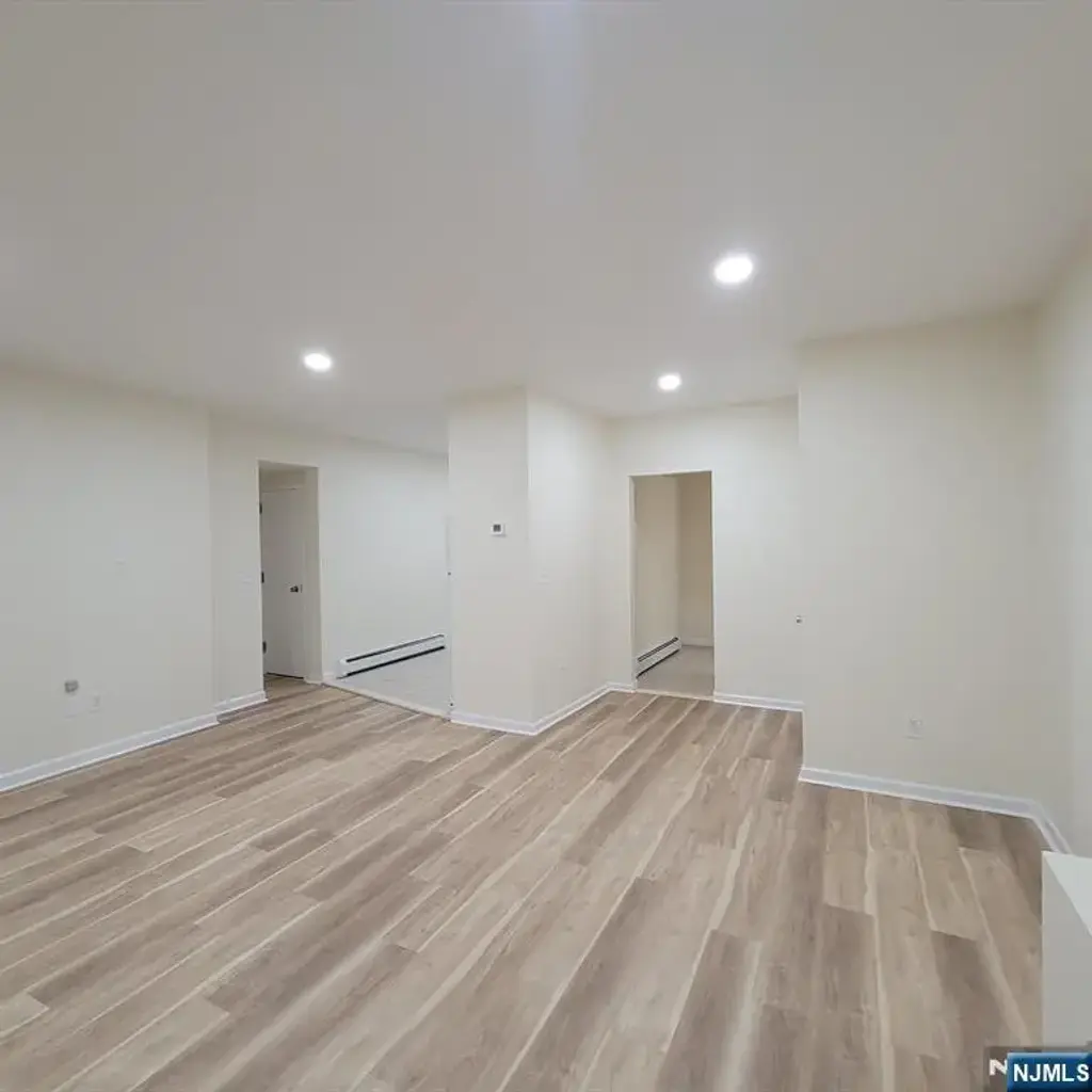 228 Orchard 1, East Rutherford