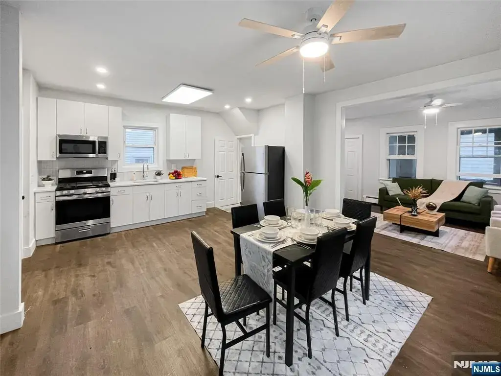 81 Franklin Road, Teaneck