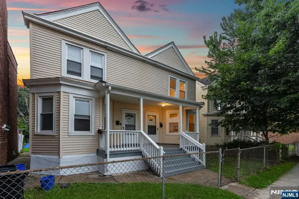 265-267 Sanford Street, East Orange