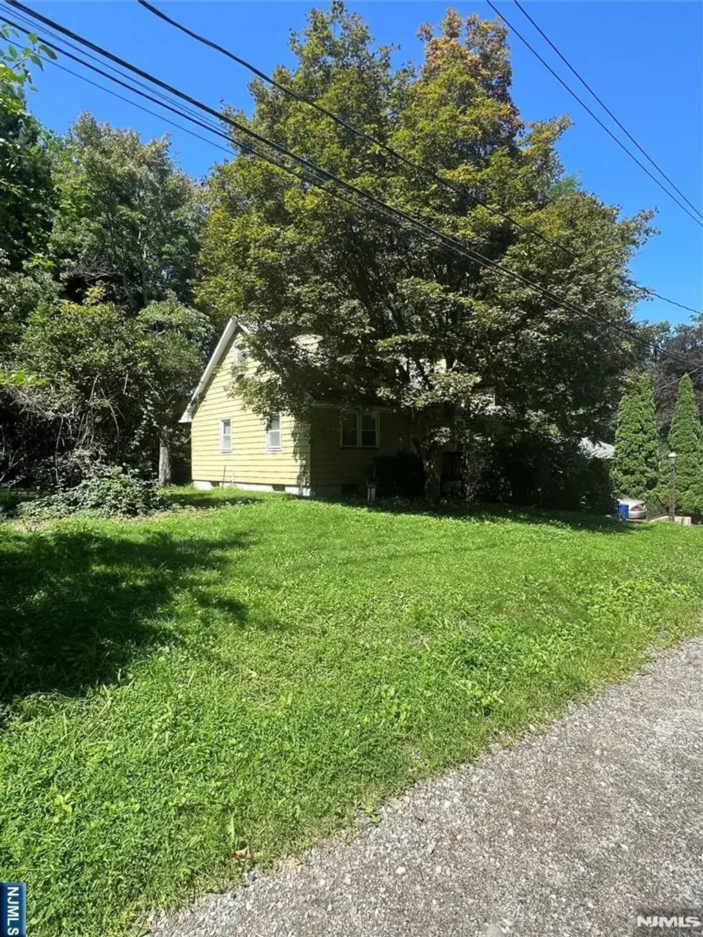 15 Brook Road, West Milford