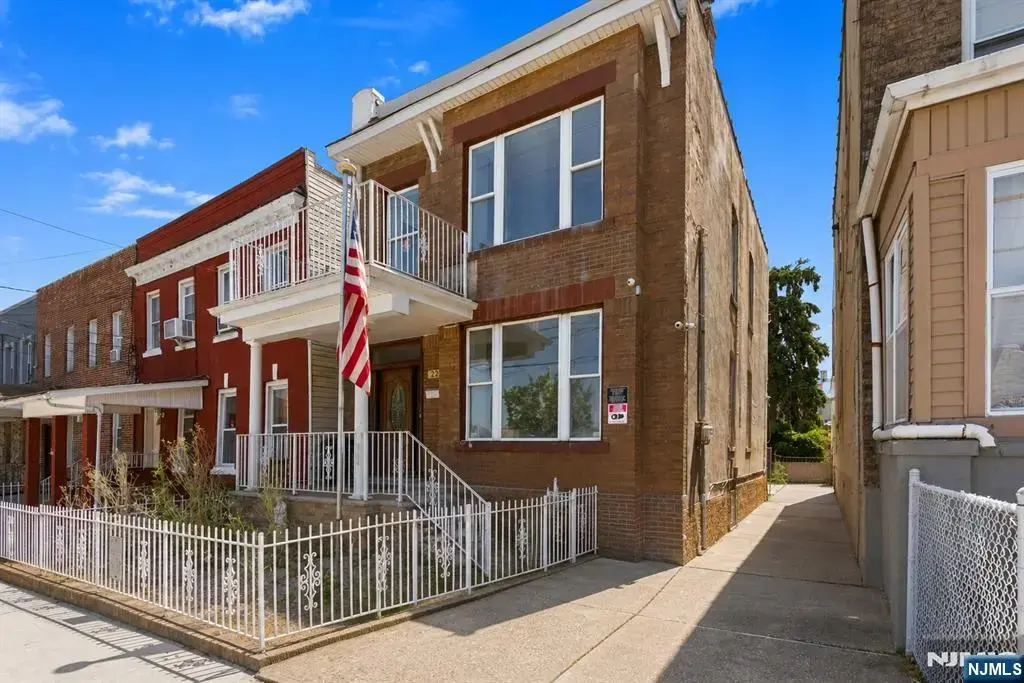 221 54th Street, West New York