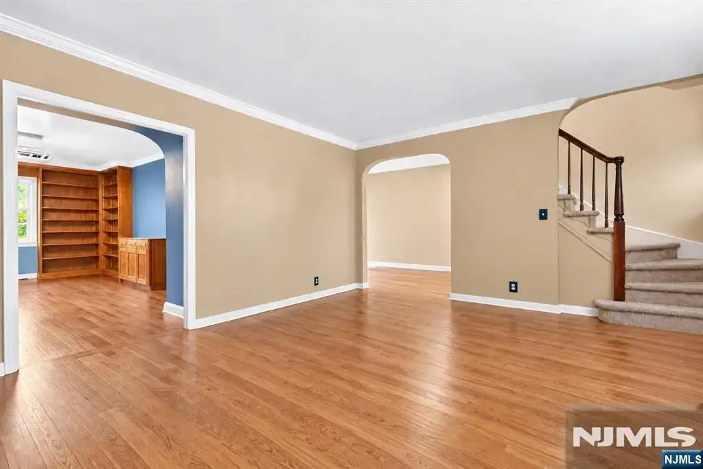 185 E Palisade Avenue D11b, Englewood