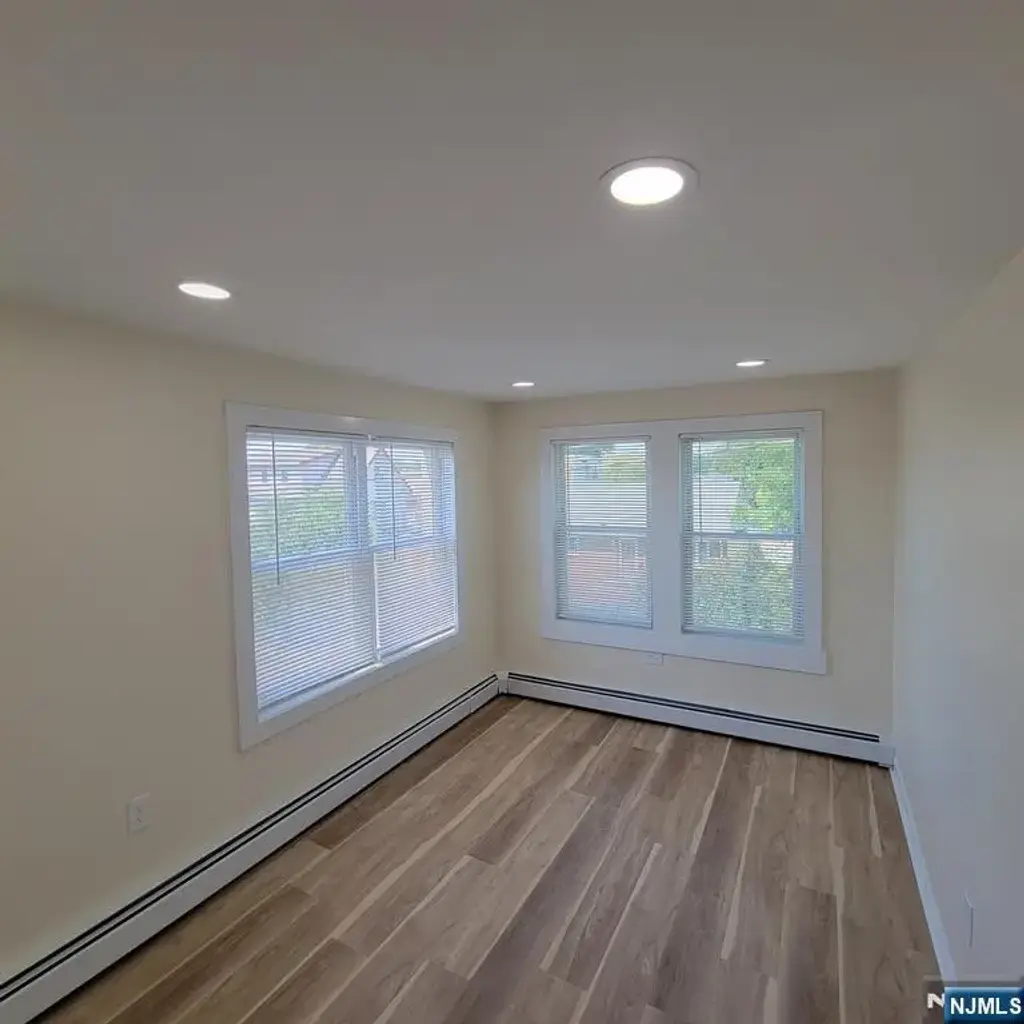 228 Orchard 3, East Rutherford