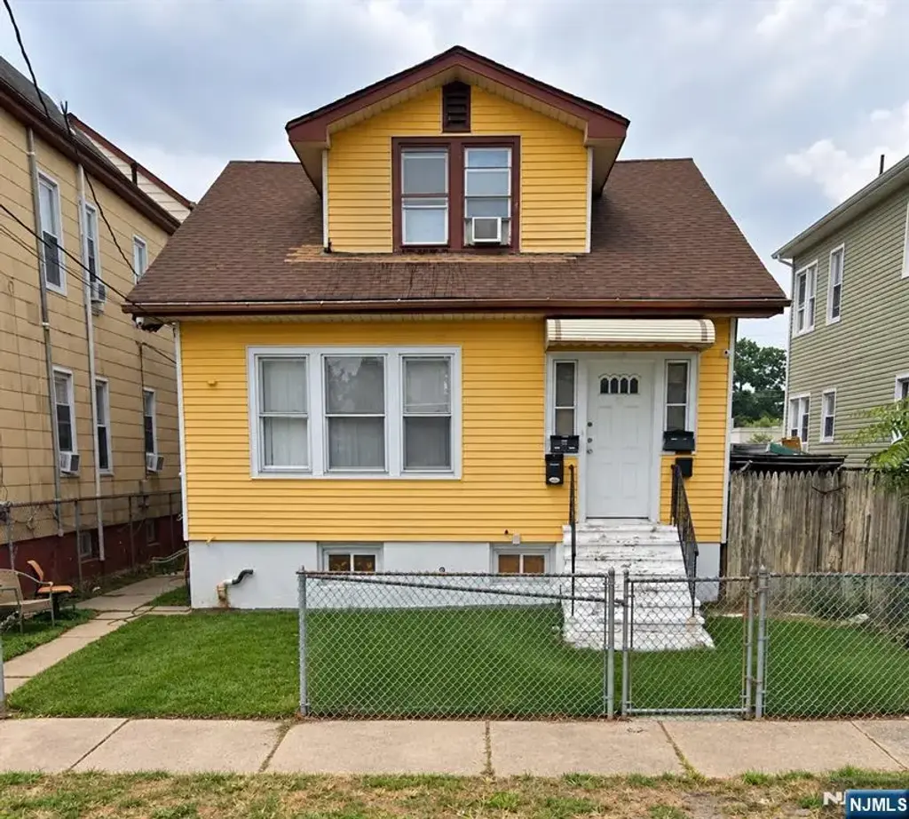 85 N 11th Street, Paterson