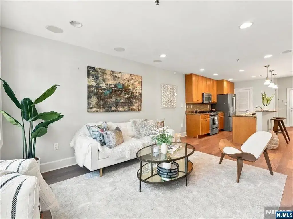 113 Willow Avenue 2, Hoboken