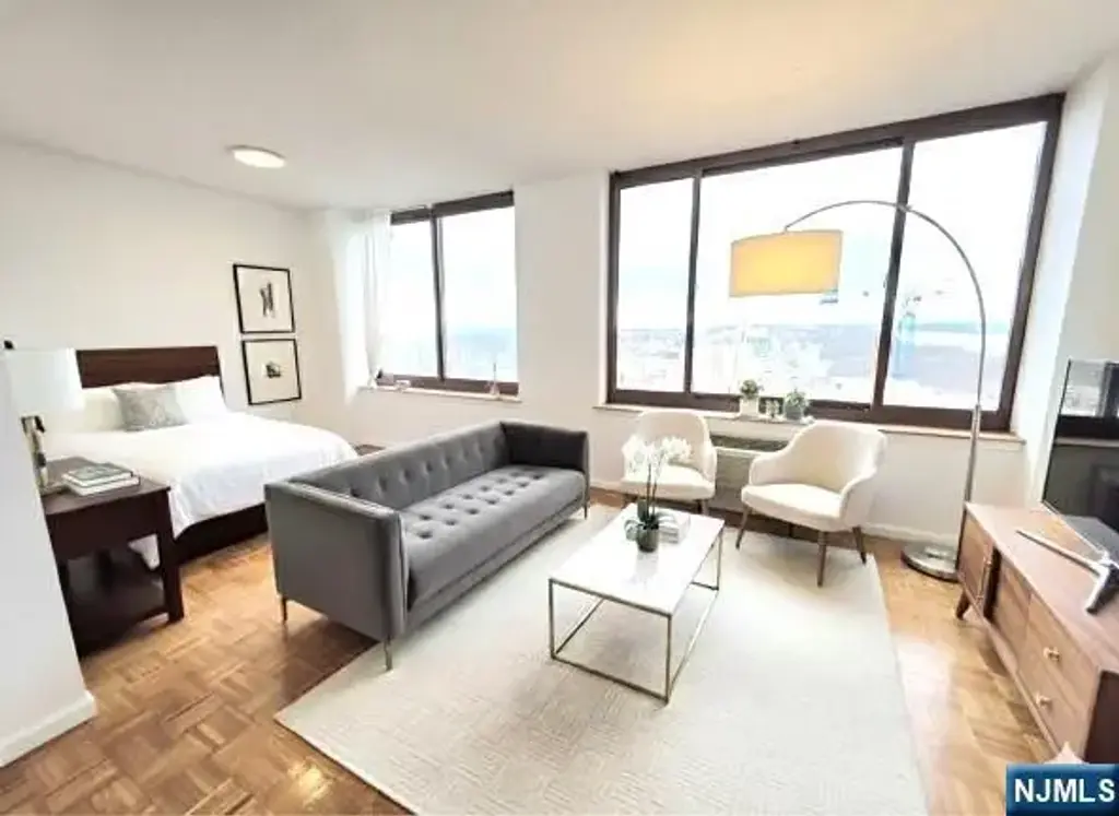 100 Old Palisade Road 3314, Fort Lee