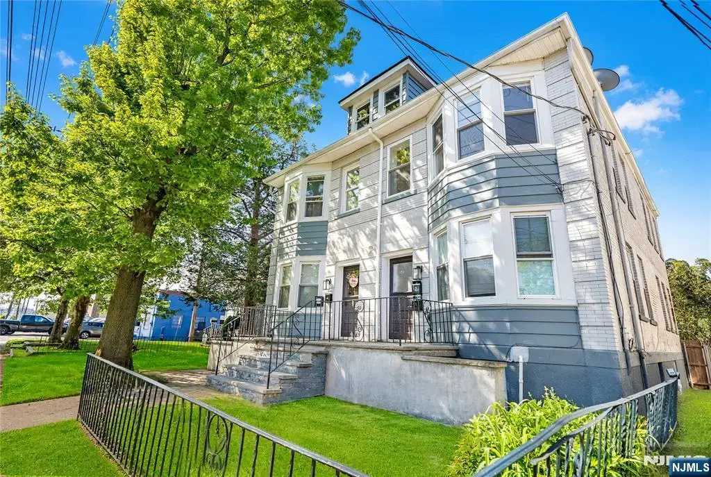 183 Bergen Turnpike, Ridgefield Park
