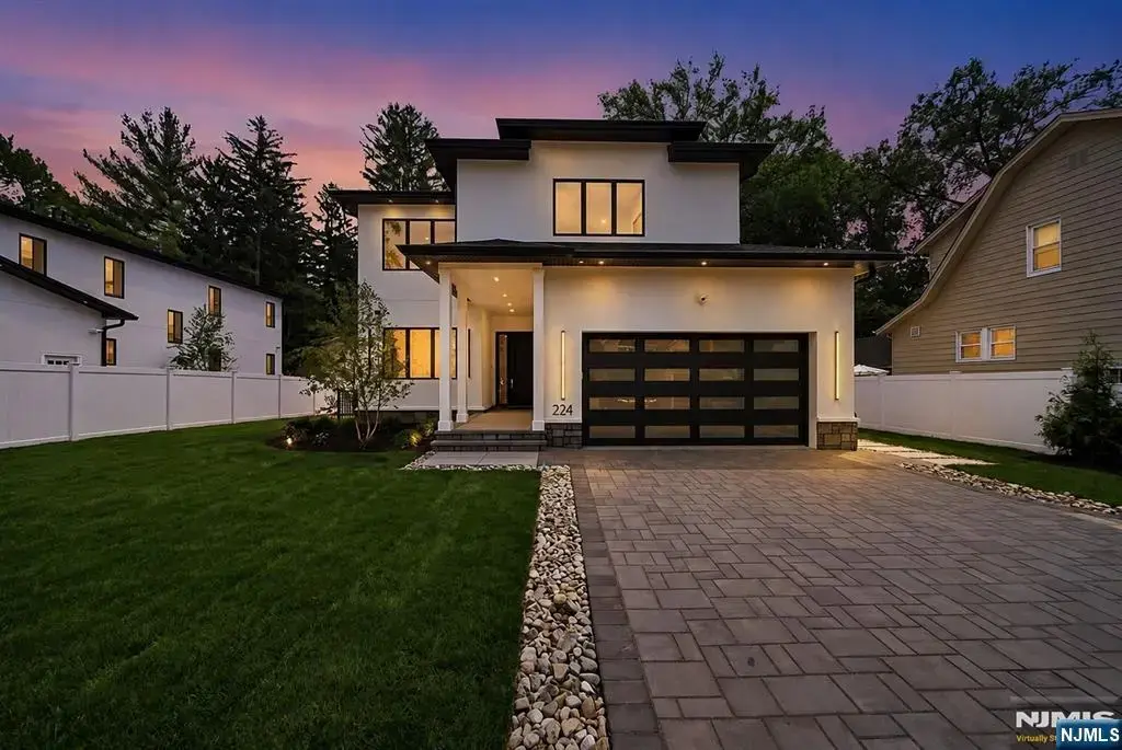 224 Riveredge Road, Tenafly
