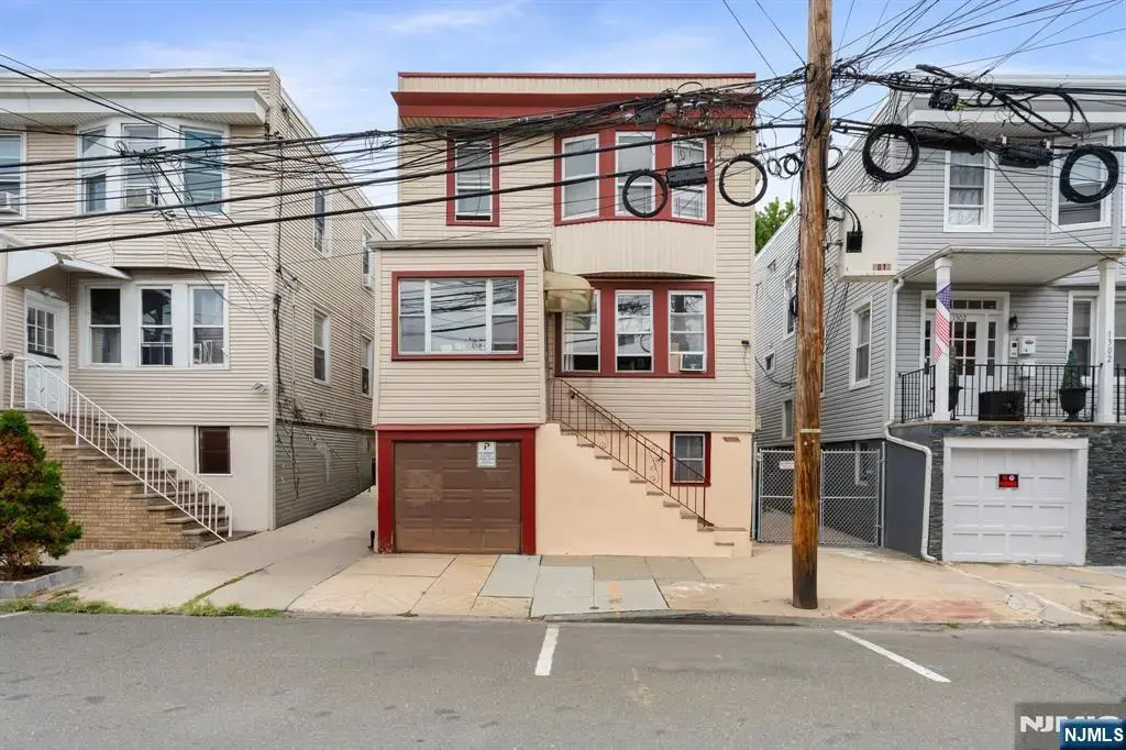 1306 7th Street, North Bergen