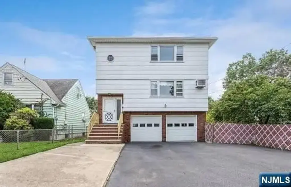 6 Miller 1, Elmwood Park