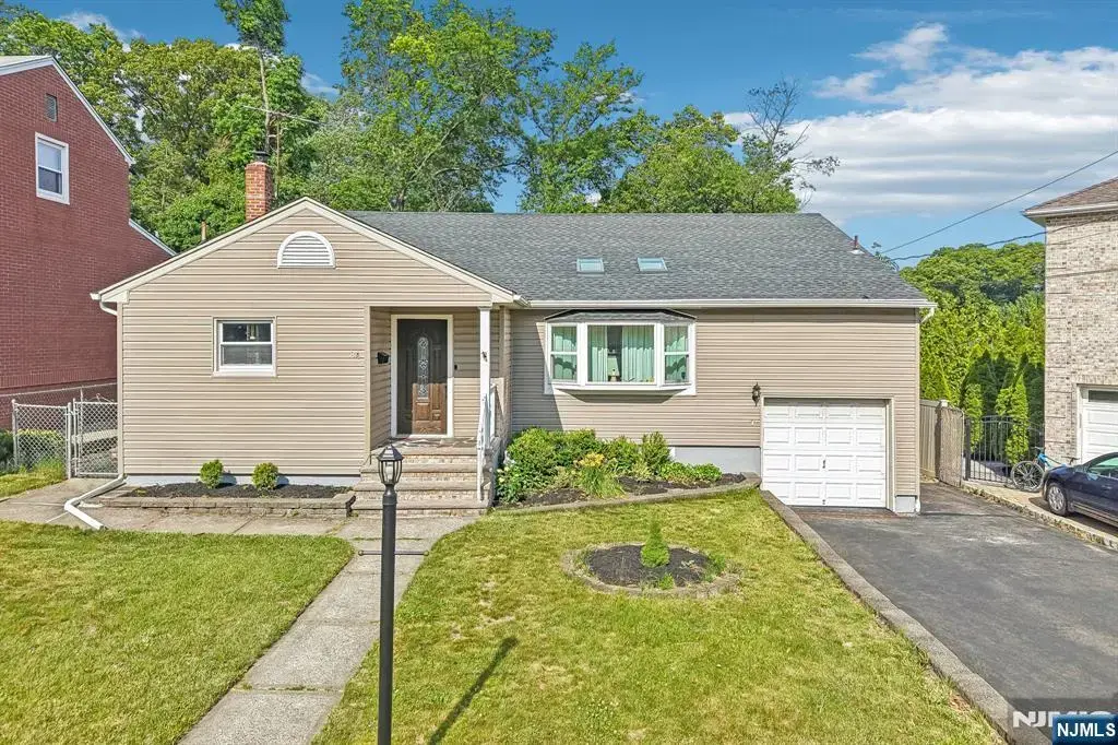 84 Howard Place, Nutley
