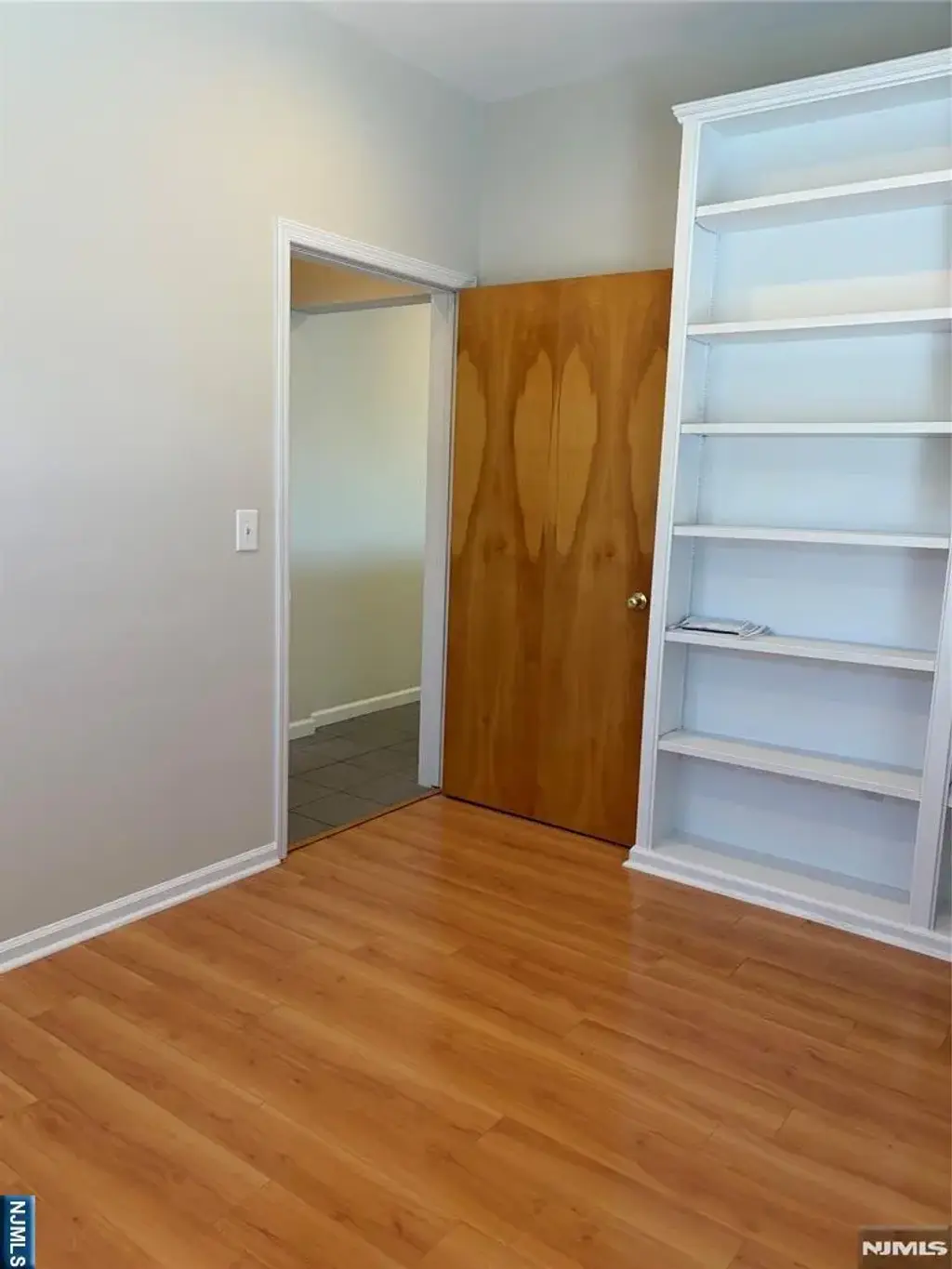 123 Paris, Northvale