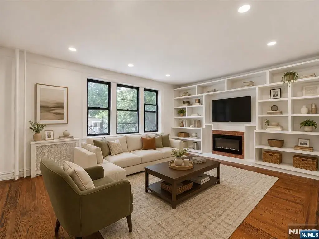 260 Harrison Avenue 104, Jersey City
