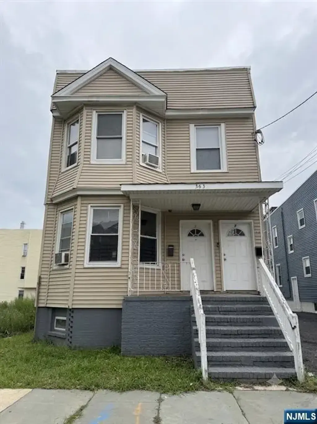 363 S 20th Street, Newark