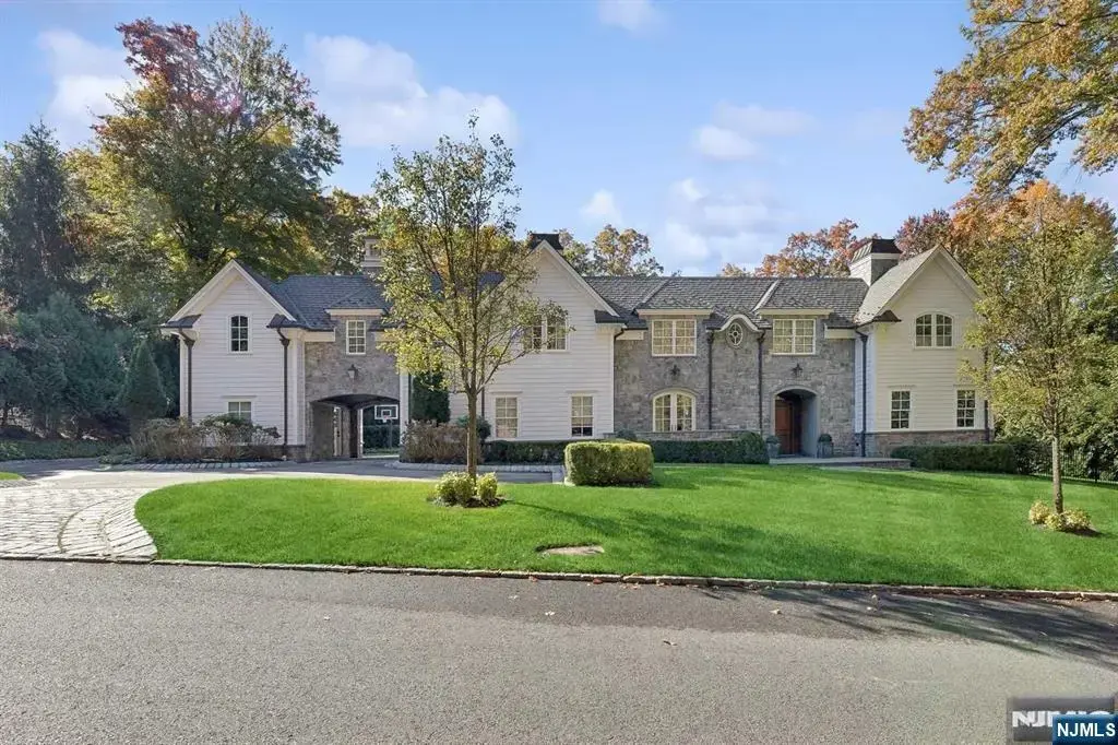 373 Hardenburgh Avenue, Demarest
