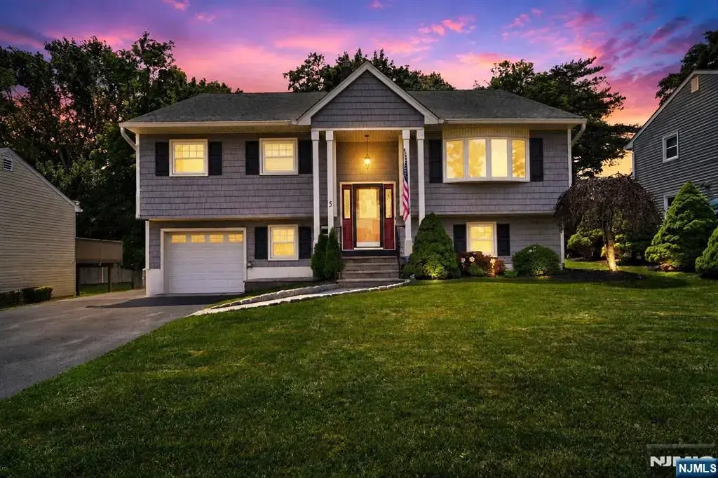 5 Butler Place, Butler Borough