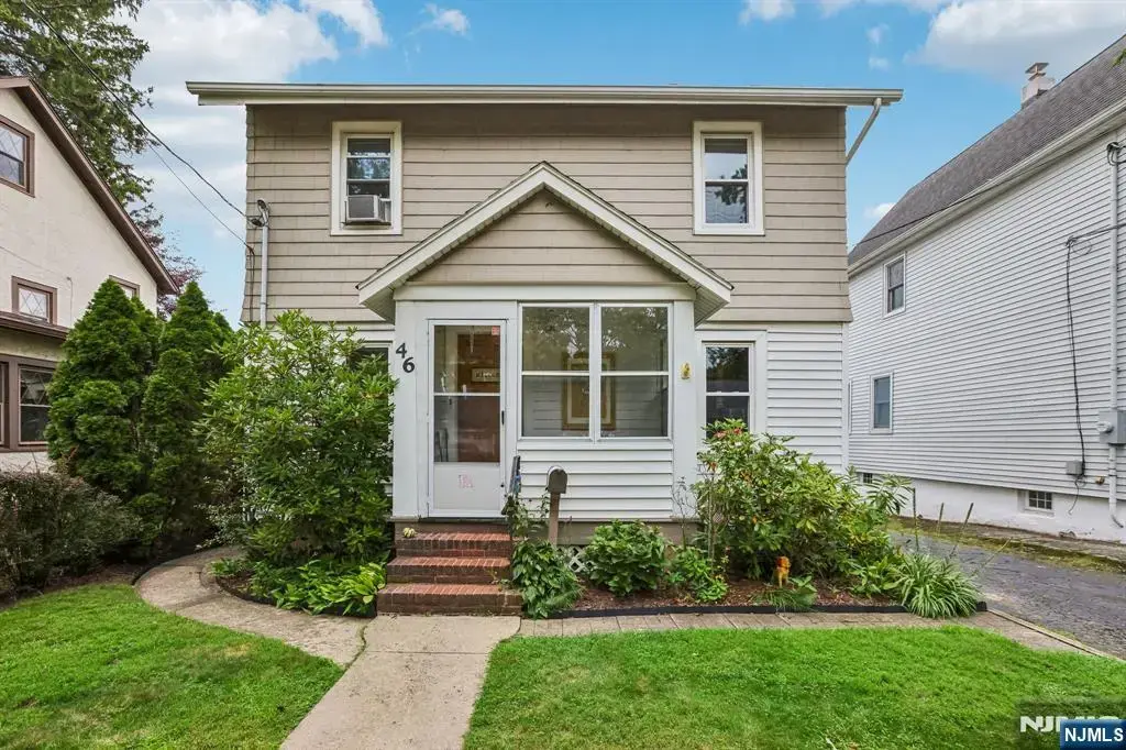 46 Highland Avenue, Nutley