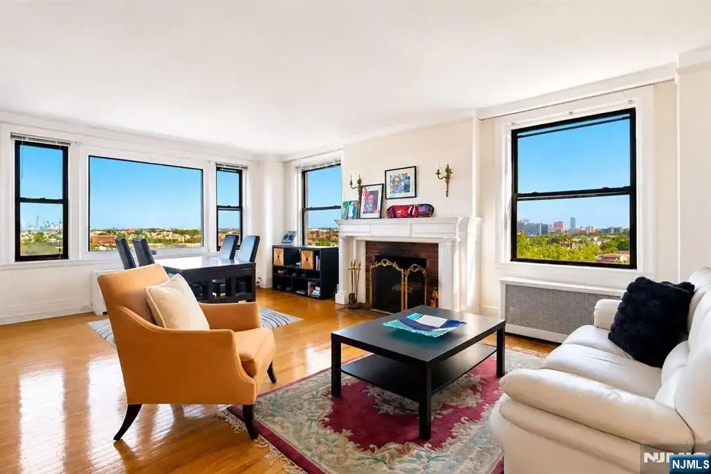 375 Mount Prospect 7de, Newark