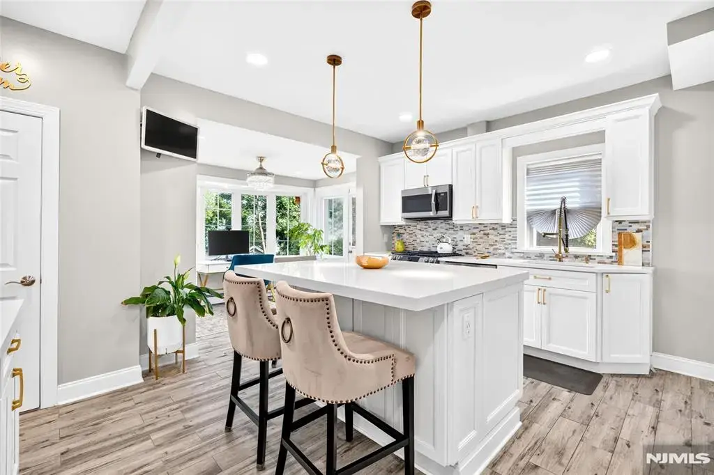 39 Overlook Avenue, West Orange