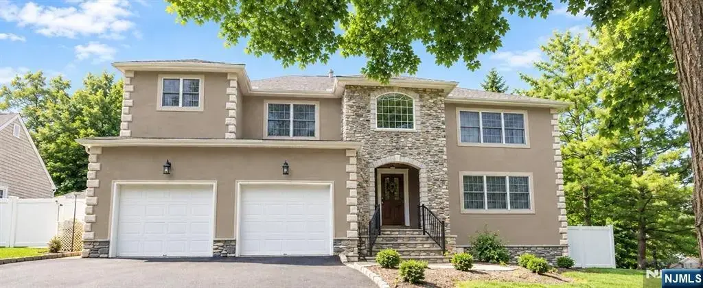 19 Westover Road, Verona