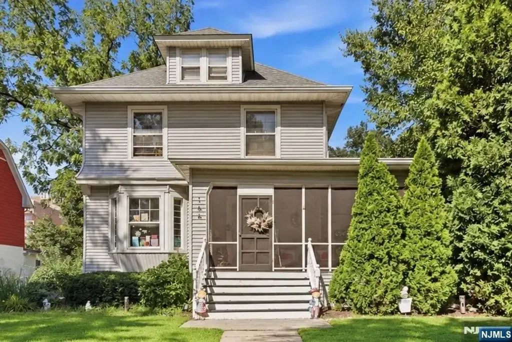 166 Bergen Avenue, Ridgefield Park