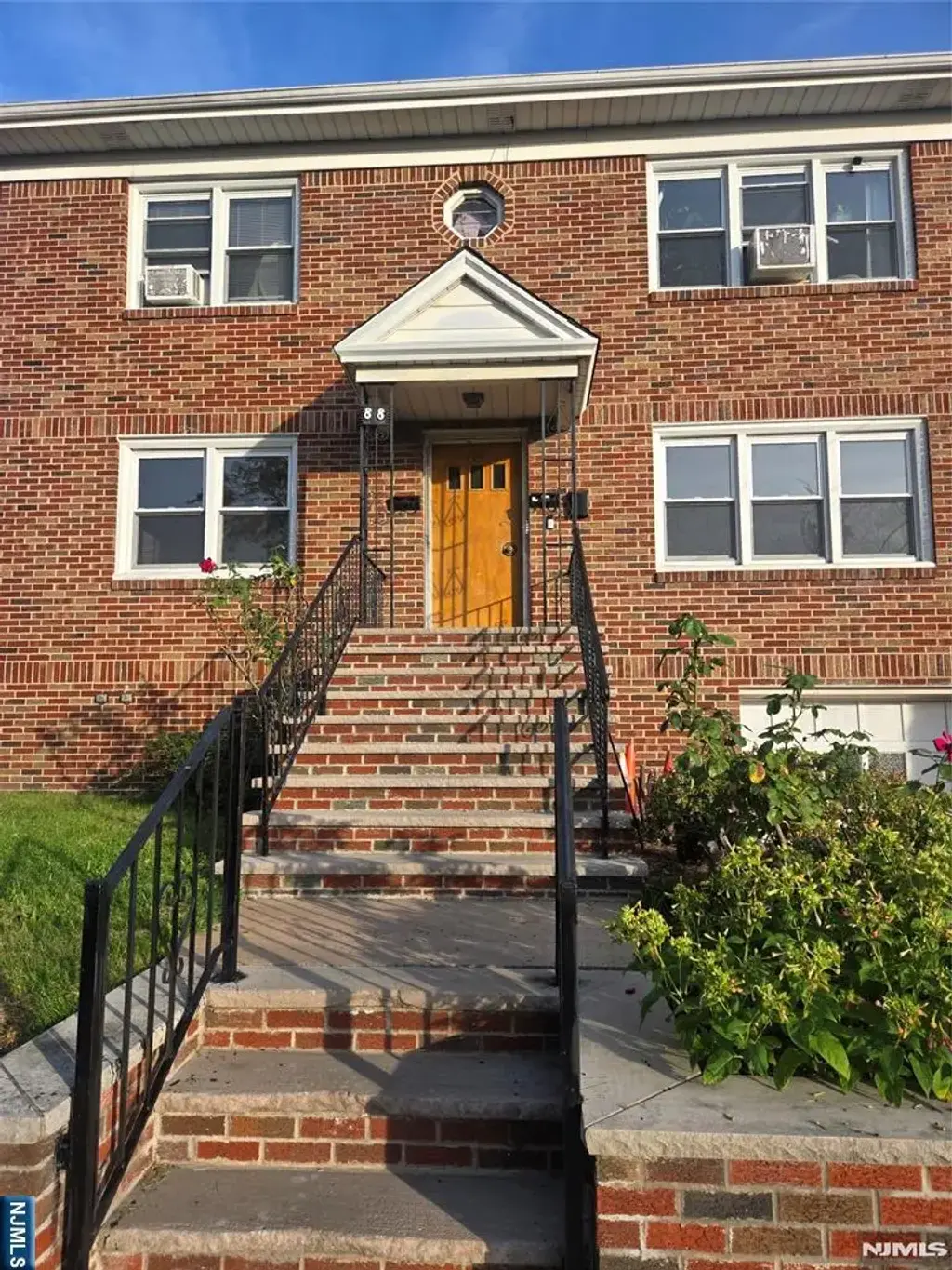 88 Maple, Kearny