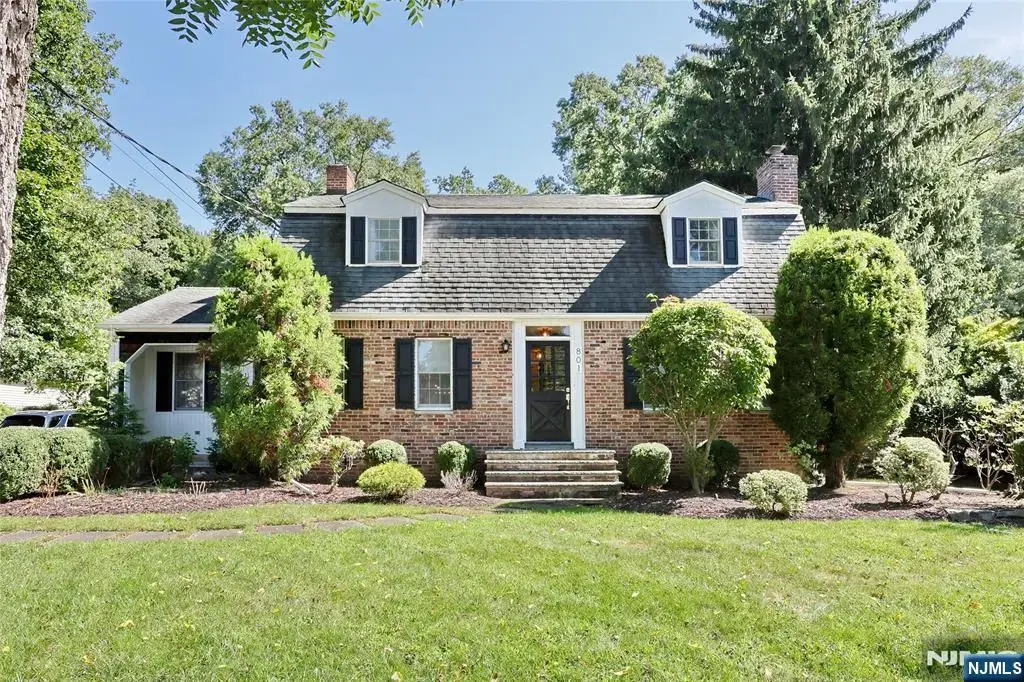 801 Blanch Avenue, Norwood