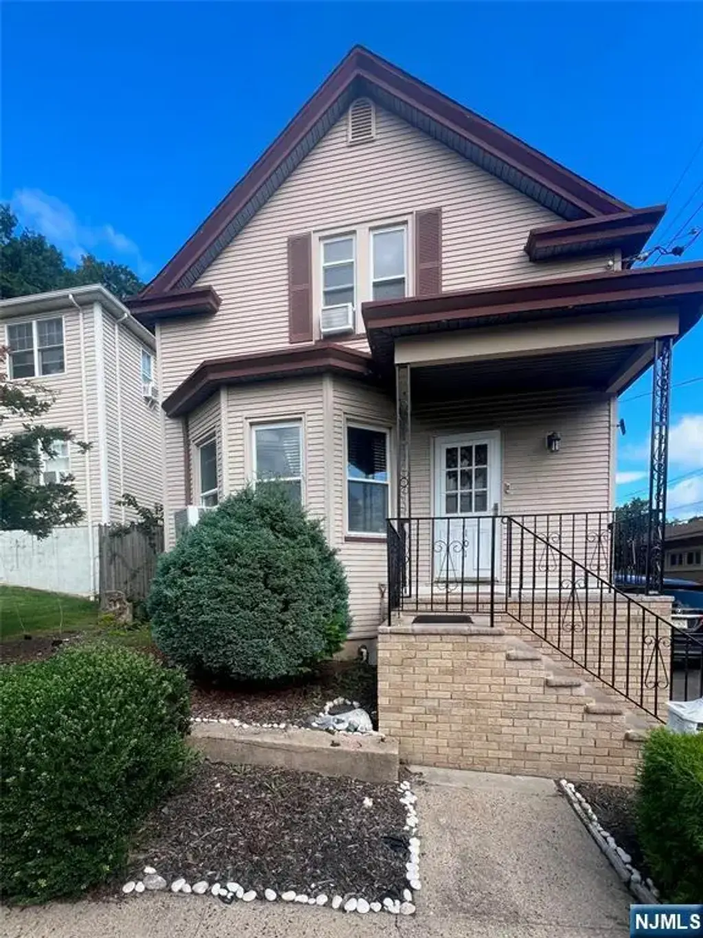 101 Tilt Street, Haledon