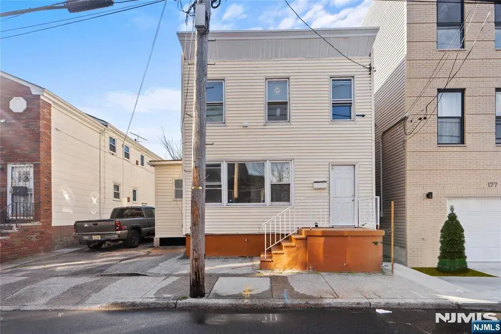 173-175 Lembeck Avenue, Jersey City
