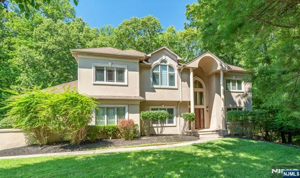 307 Daffodil Drive, Norwood