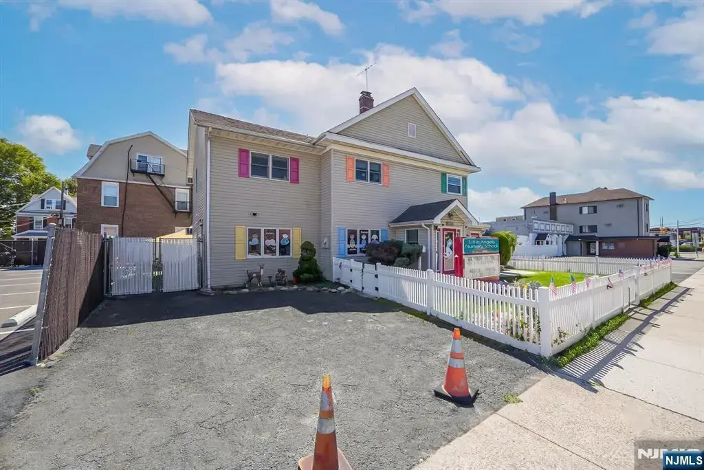 188 Washington Avenue, Nutley