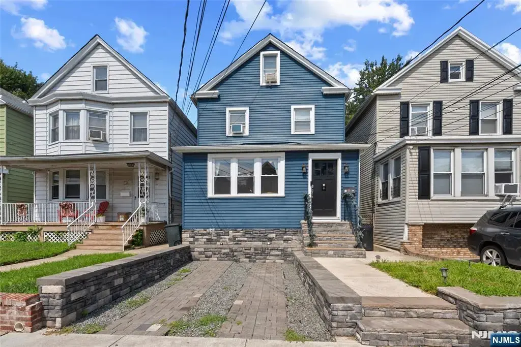 93 27th Street, Bayonne