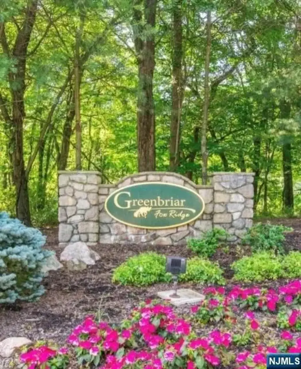 2207 Pierce Lane, Rockaway Township