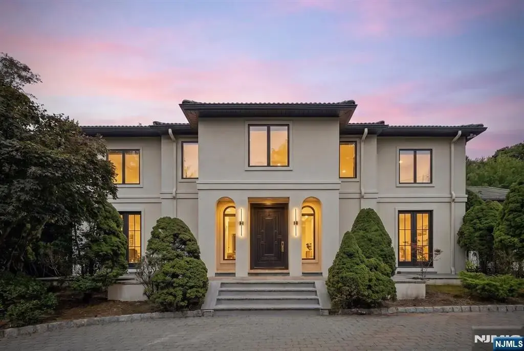 471 Homans Avenue, Closter