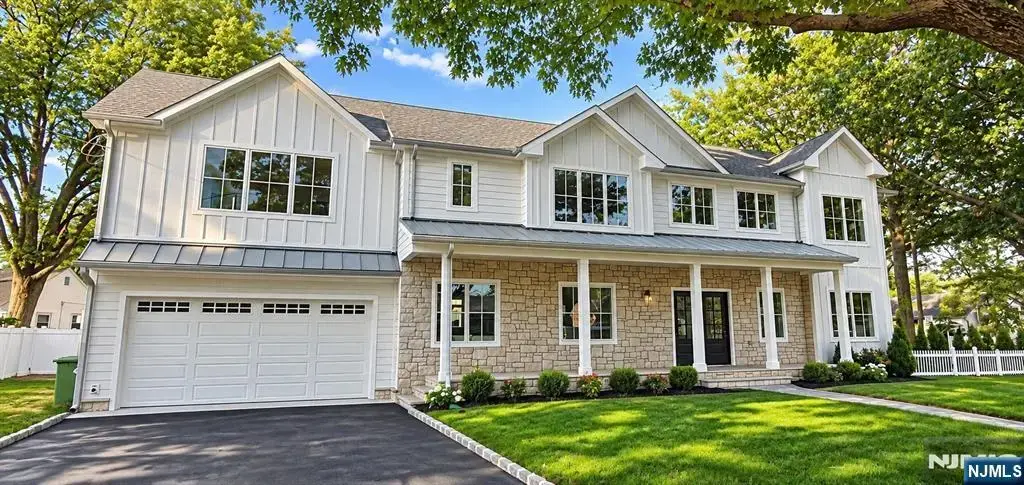 85 Oliver Road, Paramus