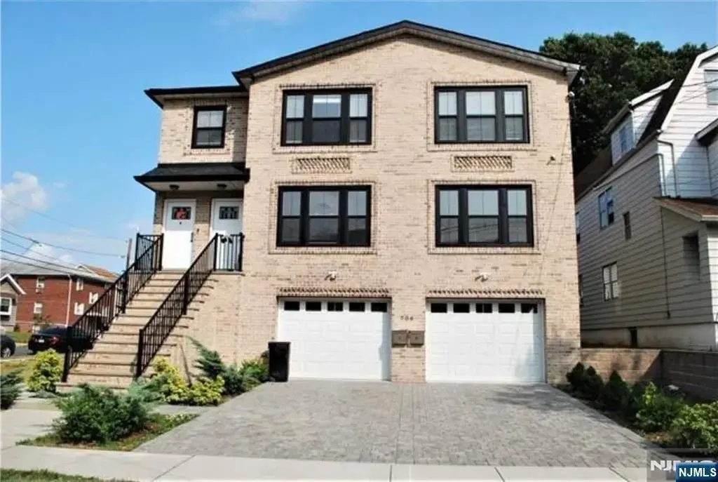 706-708 Elm 2, Kearny