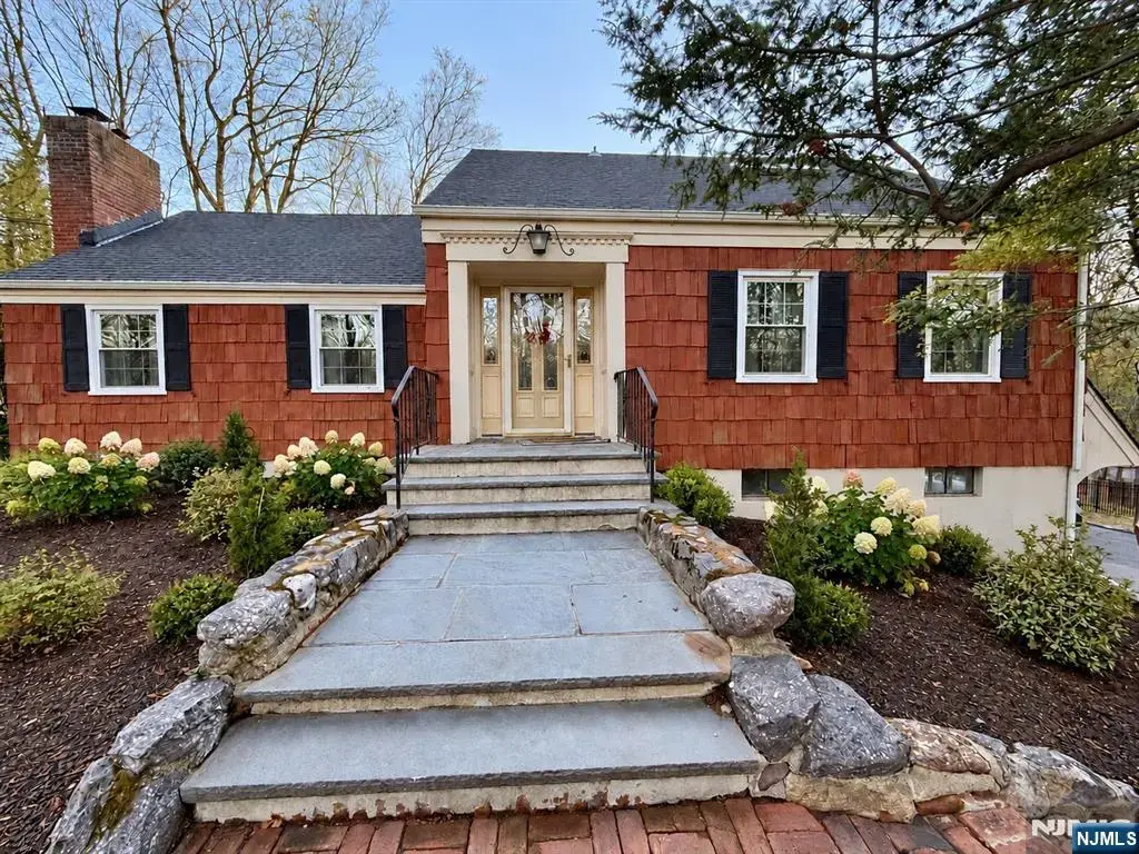 3 Gravel Hill Road, Kinnelon Borough