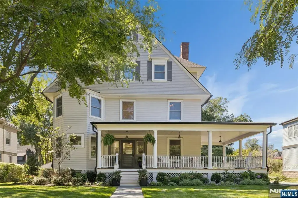 26 Appleton Place, Glen Ridge