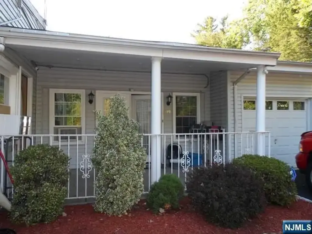 99 Forest, Paramus