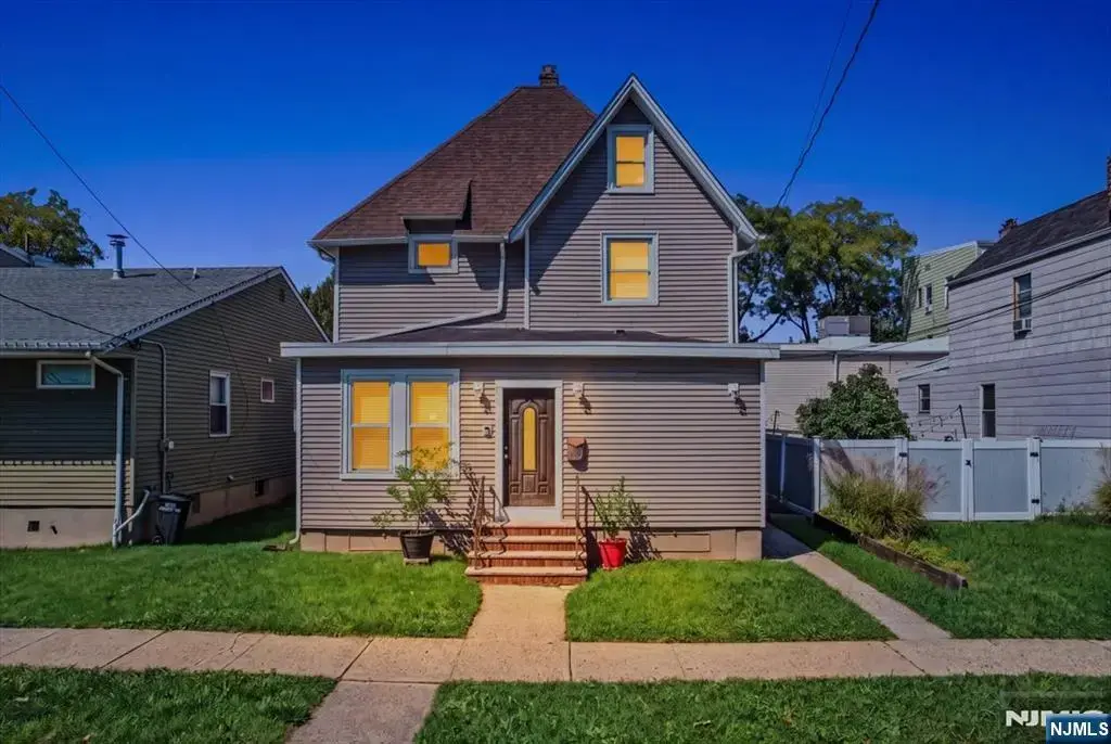 47 Beech Street, Kearny