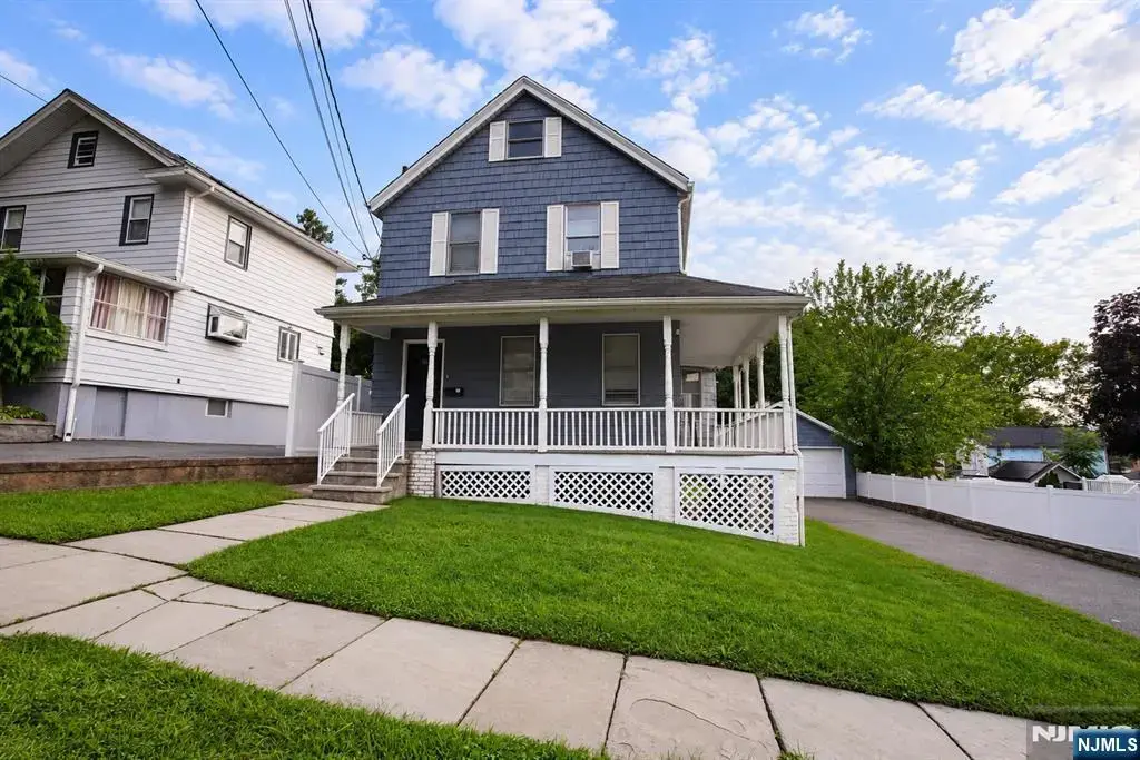 138 Homestead Place, Bogota