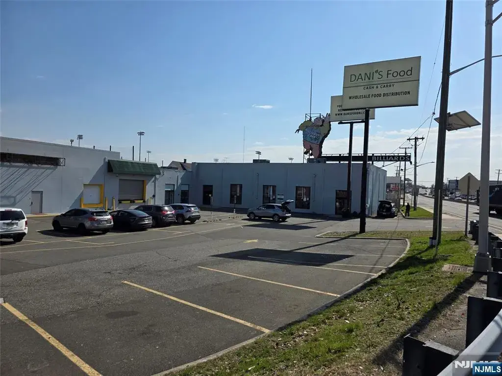 61 Us Highway 46, Lodi
