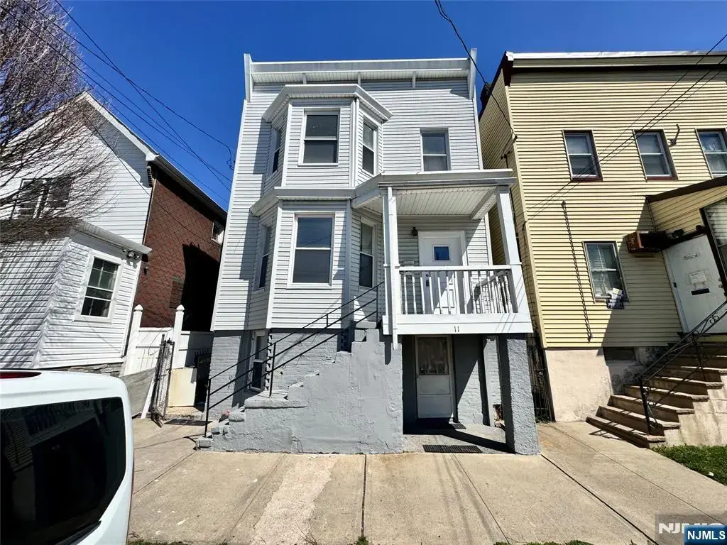 11 Joyce Street, West Orange